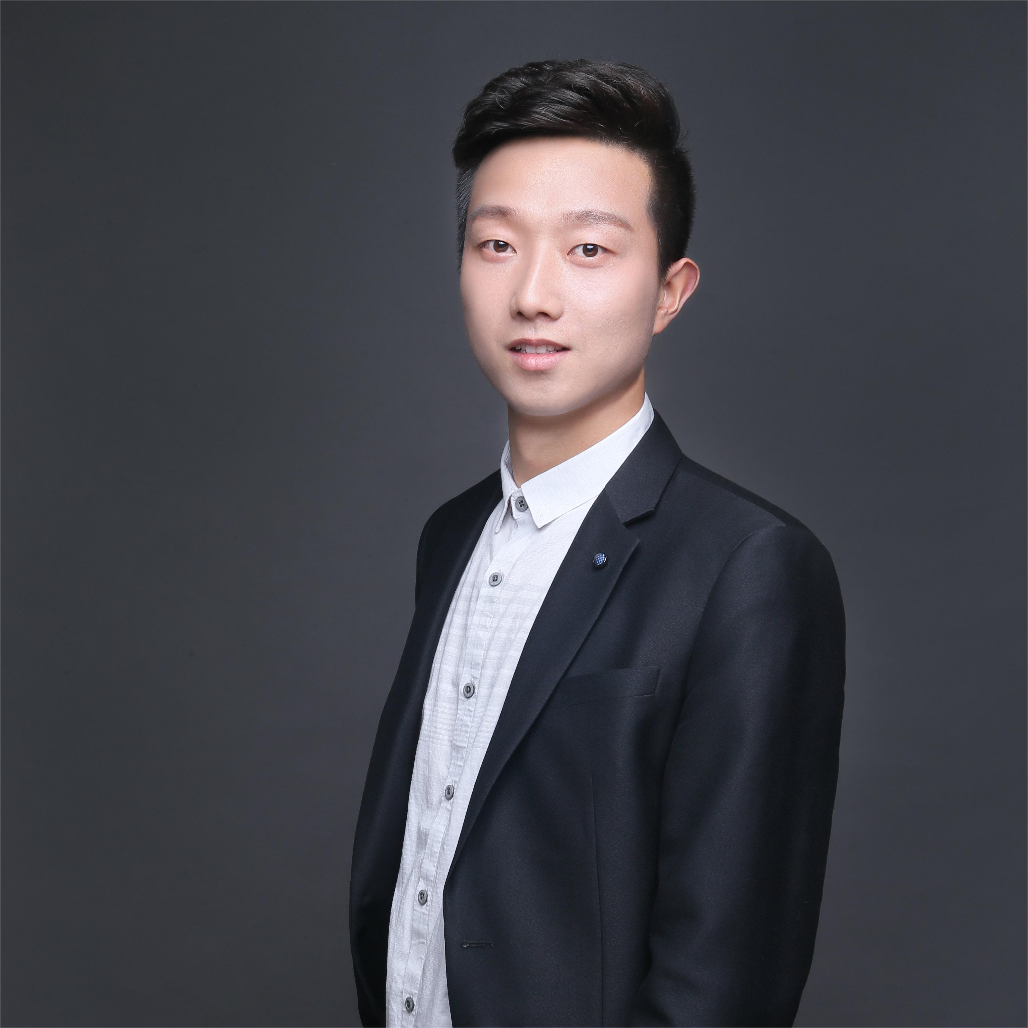  向聰平  高級主任設(shè)計(jì)師